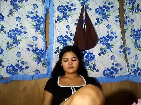 PinaySkinnyJust18 online show from 9, 5, 2026