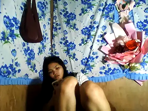 PinaySkinnyJust18 online show from 23, 5, 2026