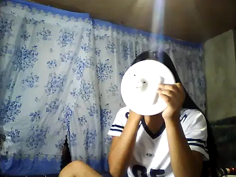 PinaySkinnyJust18 online show from 31, 3, 2026