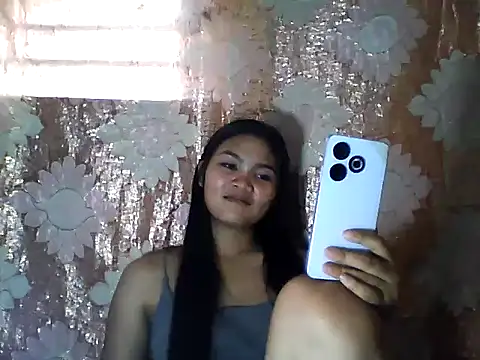 PinaySkinnyJust18 online show from 12, 3, 2026