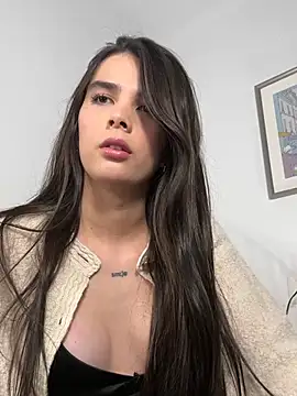 Lily WellGifted online show from 4, 2, 2026