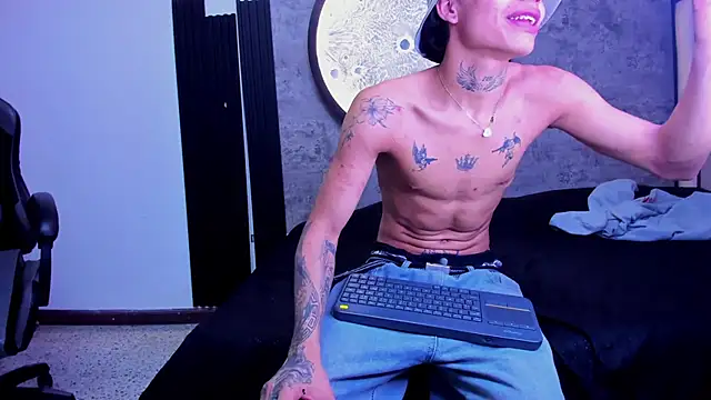 Snapshot of Dogan_Renzo0 chatting on 4, 3, 2026 Dogan Renzo0 online show from 4, 3, 2026