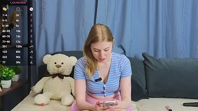 LanaRoxxy online show from 19, 3, 2026