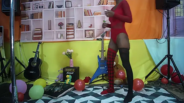 saucychocolate online show from 14, 2, 2026