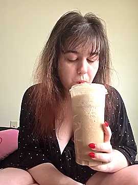 Ashlovescannabis online show from 24, 4, 2026