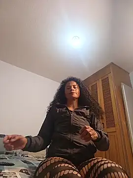 auroracandelax online show from 8, 2, 2026