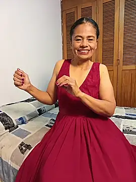 auroracandelax online show from 8, 3, 2026