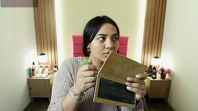 IvonneRoss  online show from 30, 3, 2026