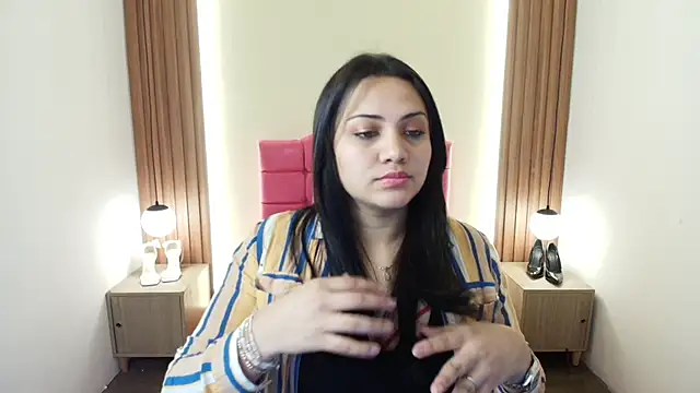 IvonneRoss  online show from 27, 2, 2026