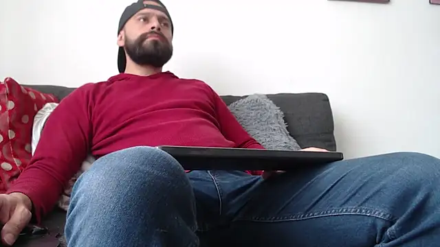 Snapshot of SpermsBank chatting on 14, 10, 2025 SpermsBank online show from 14, 10, 2025