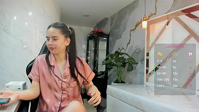 Qetsyah tf online show from 28, 3, 2026