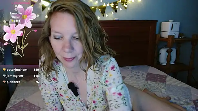 Daisy Lovely online show from 6, 7, 2026