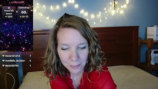 Daisy Lovely online show from 12, 2, 2026