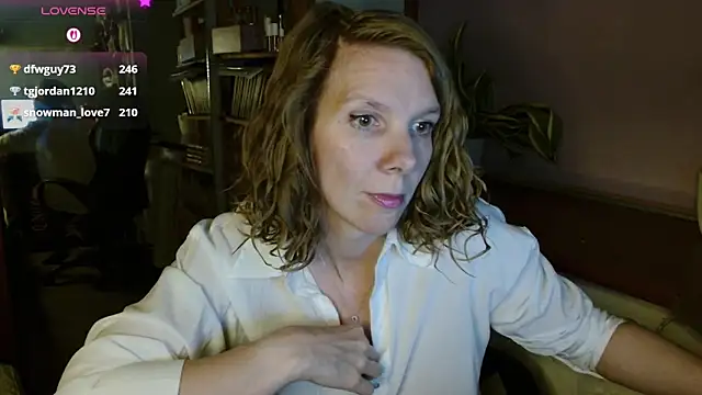 Daisy Lovely online show from 20, 5, 2026
