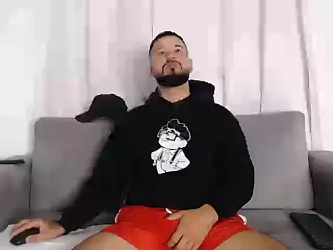 Handsomen69 online show from 22, 4, 2026