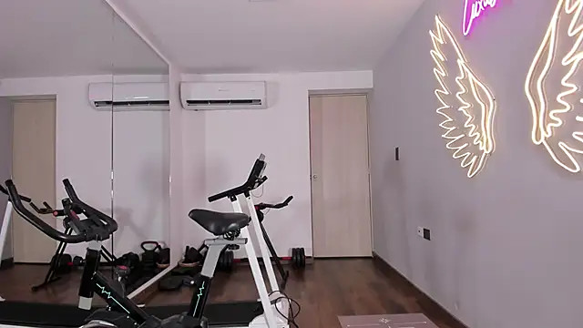 Snapshot of Rose_Allure chatting on 22, 2, 2026 Rose Allure online show from 22, 2, 2026