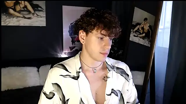Snapshot of TylerGibson chatting on 16, 7, 2026 TylerGibson online show from 16, 7, 2026