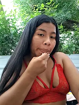 Snapshot of Sweet-Dirty-Storm chatting on 24, 2, 2026 Sweet-Dirty-Storm online show from 24, 2, 2026