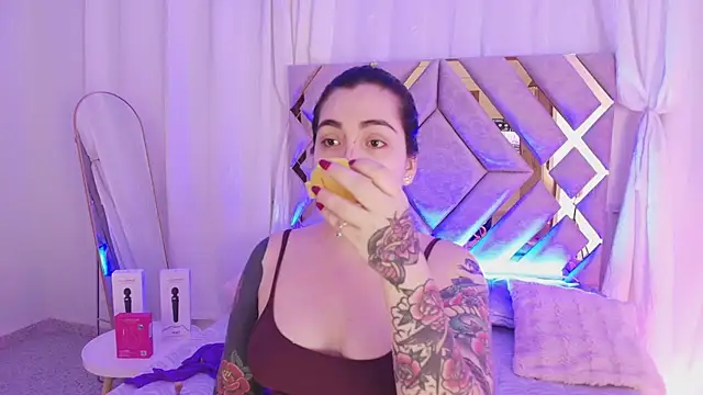 KathiaJenner online show from 14, 7, 2026