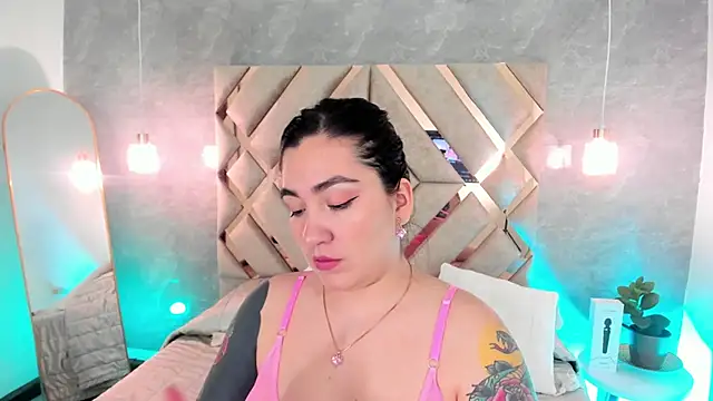 KathiaJenner online show from 12, 2, 2026