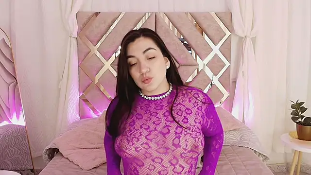 KathiaJenner online show from 4, 5, 2026