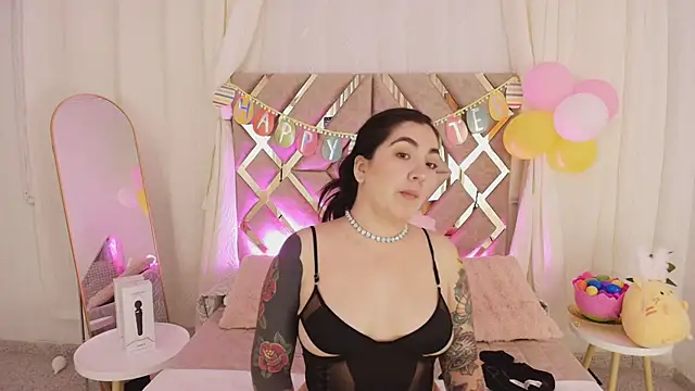 KathiaJenner online show from 3, 4, 2026