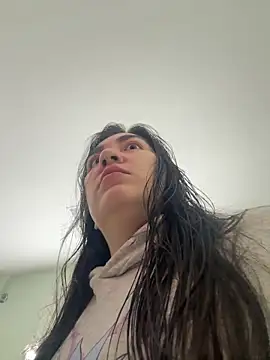 KathiaJenner online show from 8, 3, 2026