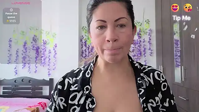 xxxMilexxx online show from 12, 4, 2026