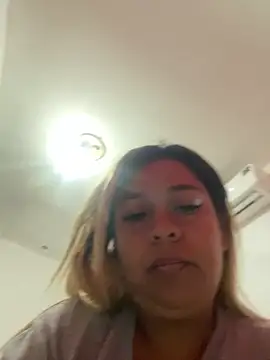 veronica414 online show from 4, 4, 2026