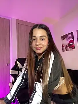 saray mendozaa online show from 5, 6, 2026