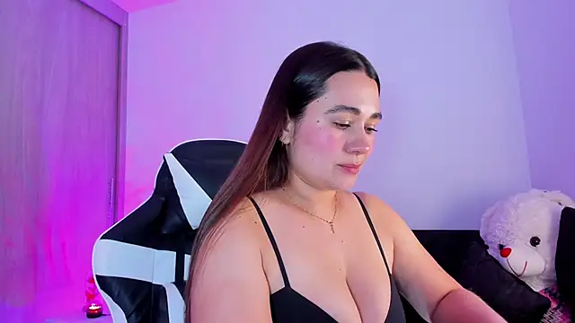 saray mendozaa online show from 17, 1, 2026