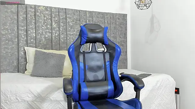 Calvin Hunter online show from 16, 5, 2026