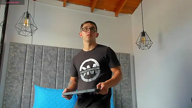 Calvin Hunter online show from 23, 5, 2026