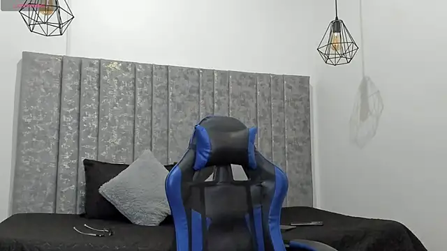 Calvin Hunter online show from 9, 4, 2026