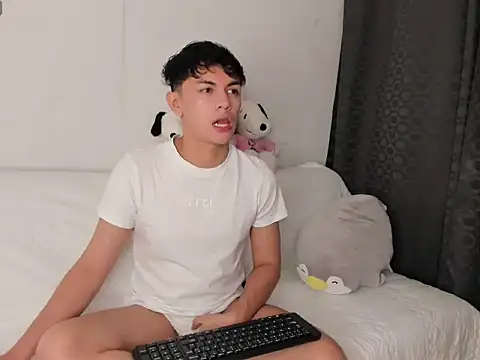 Caydensmit online show from 14, 2, 2026