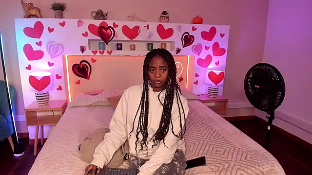 Snapshot of naomi_campell chatting on 14, 2, 2026 naomi campell online show from 14, 2, 2026