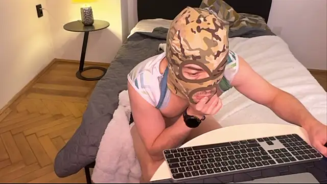 Snapshot of AfterTheRun chatting on 2, 2, 2026 AfterTheRun online show from 2, 2, 2026