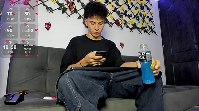 Maxxx bigcockx online show from 4, 2, 2026