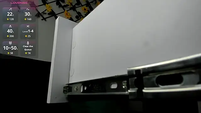 Maxxx bigcockx online show from 4, 6, 2026