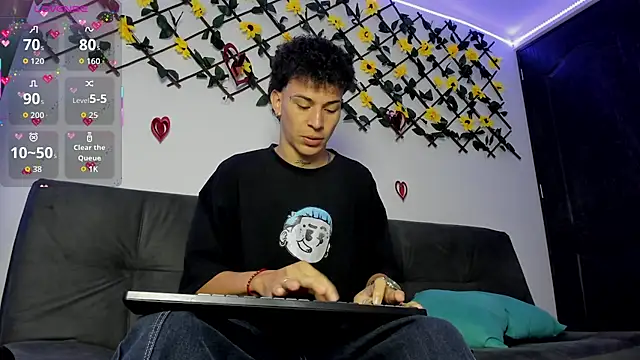 Maxxx bigcockx online show from 3, 2, 2026