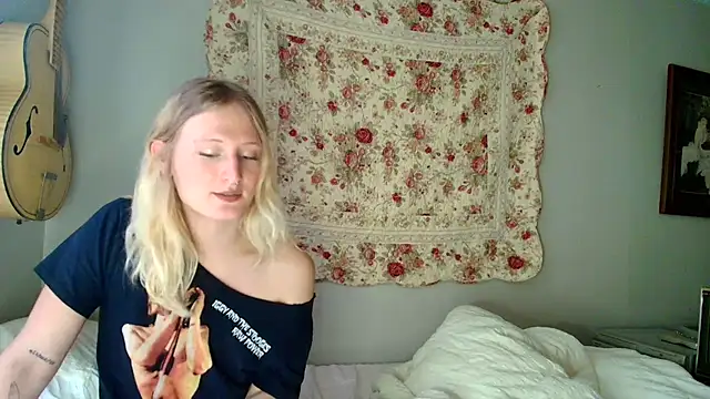 Snapshot of goddessalison chatting on 9, 6, 2026 goddessalison online show from 9, 6, 2026