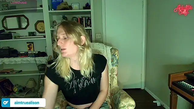 Snapshot of goddessalison chatting on 21, 7, 2026 goddessalison online show from 21, 7, 2026