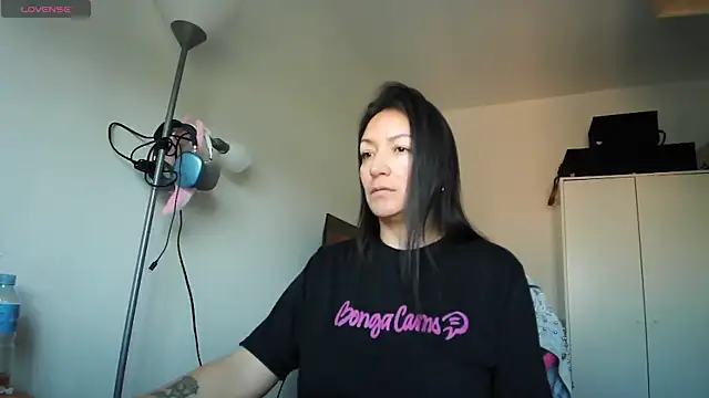 Yulian Milf online show from 24, 3, 2026