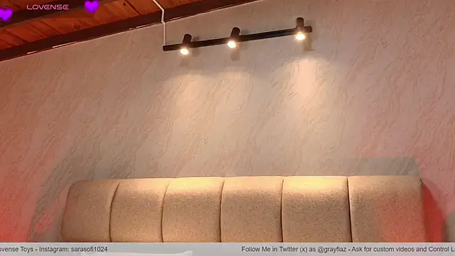 Snapshot of Hannahpretty- chatting on 27, 2, 2026 Hannahpretty- online show from 27, 2, 2026