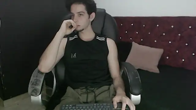 Snapshot of killua_parker chatting on 6, 2, 2026 killua parker online show from 6, 2, 2026