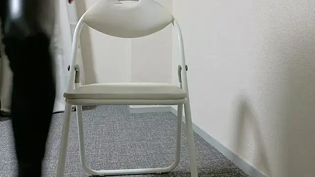 kyuleather online show from 20, 2, 2026