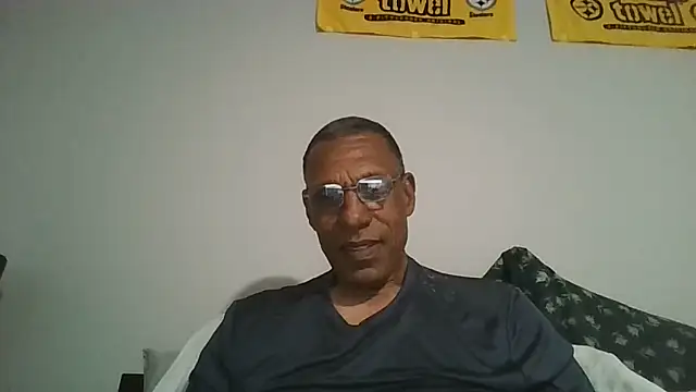 swimmer2496 online show from 23, 5, 2026