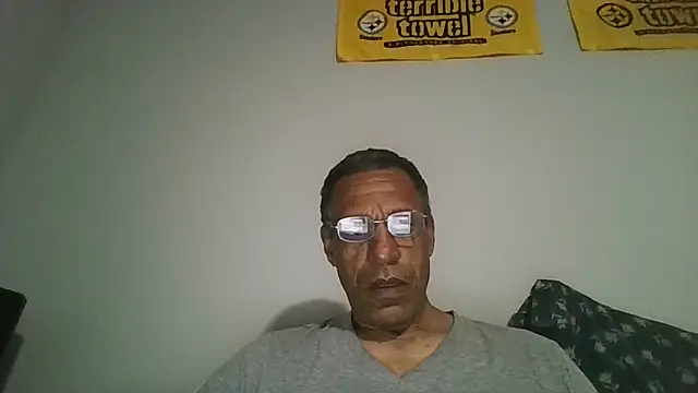 swimmer2496 online show from 28, 4, 2026