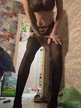 Snapshot of Alis_Roxy chatting on 4, 2, 2026 Alis Roxy online show from 4, 2, 2026