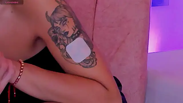 PAMELA BRANZ online show from 12, 2, 2026